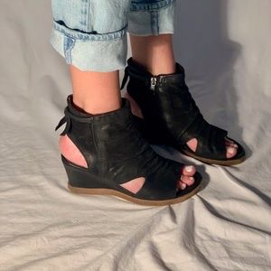 Miz Mooz 100% leather wedge sandal